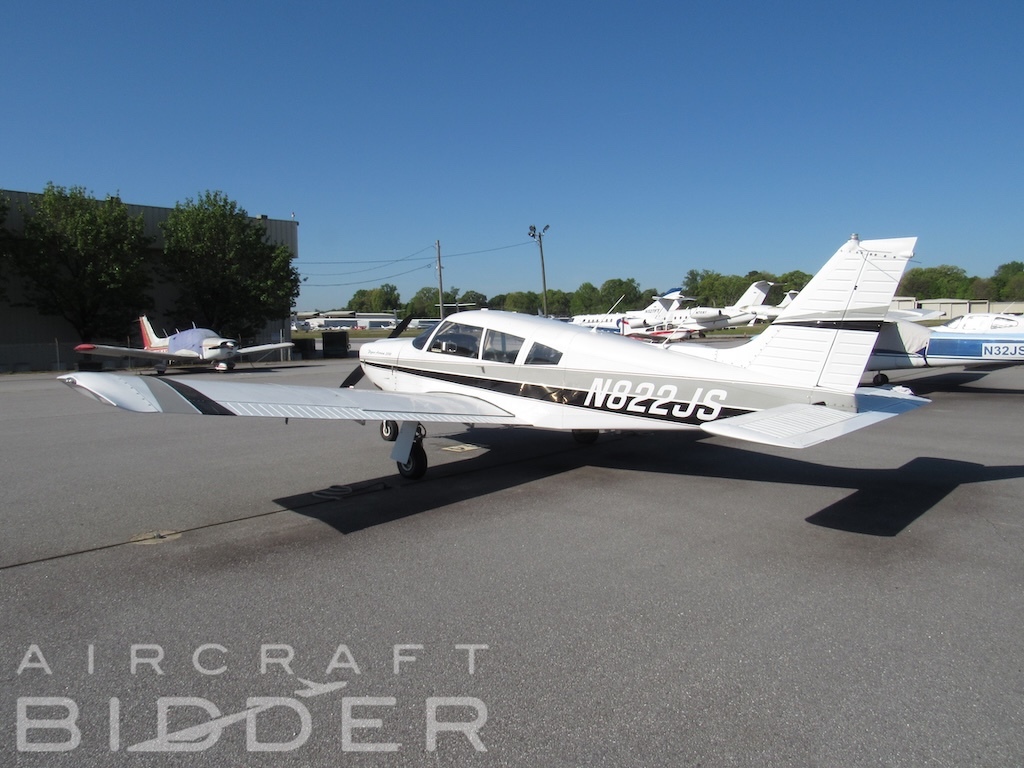 N822JS - 1973 Piper exterior rear side