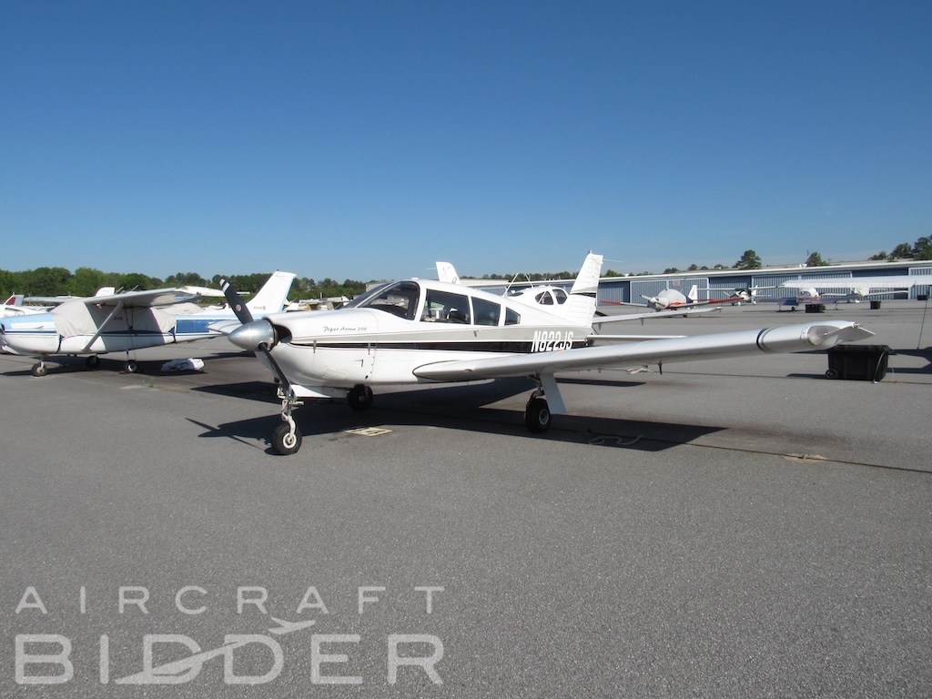 N822JS - 1973 Piper exterior front side