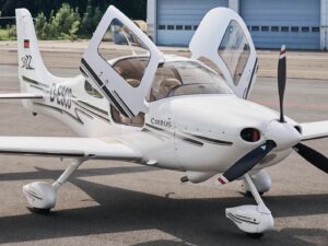 https://aircraftbidder.com/wp-content/uploads/2025/05/D-ESCD-1.jpeg