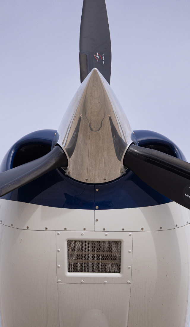 Focus on a Plane Propeller